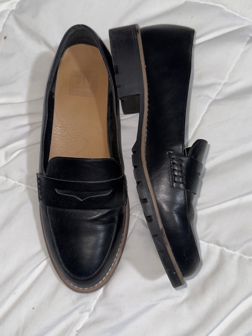 Dolce Vita Classic “Carly”Black Leather Penny Loafers size 9